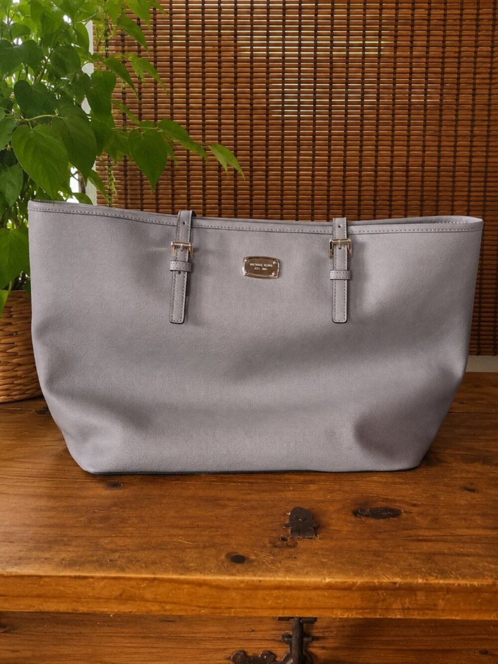 Michael Kors Jet Set Travel Tote Pearl Grey Saffiano Leather Shoulder Bag
